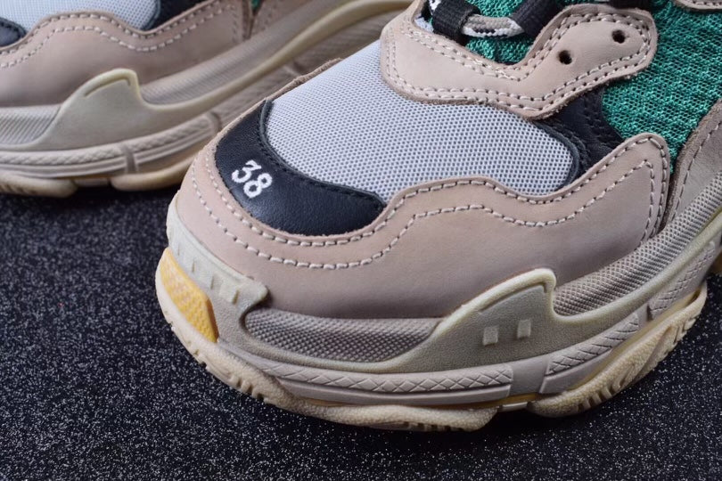 Balenciaga Triple S 1