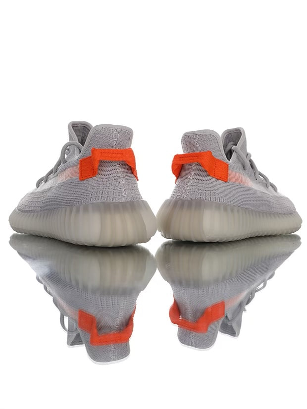 Yeezy Boost 350 V2 Tail Light