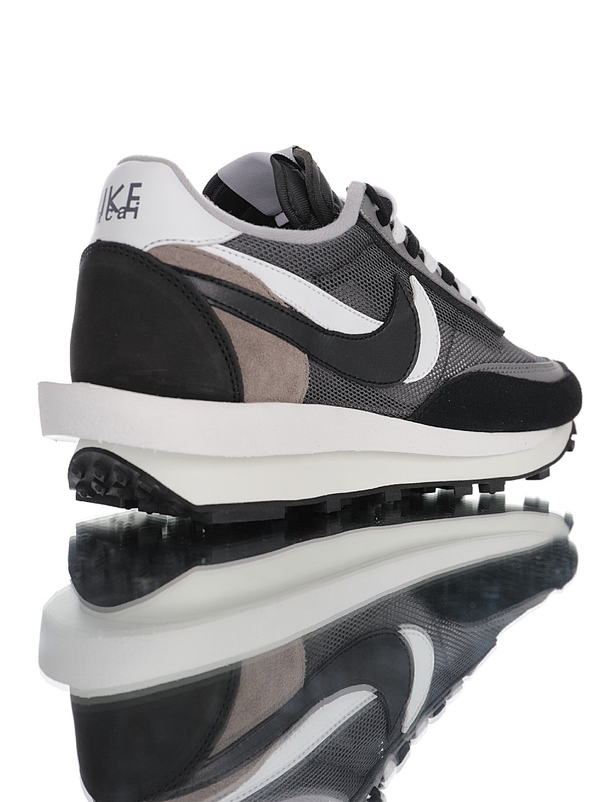 Nike LD Waffle sacai Black