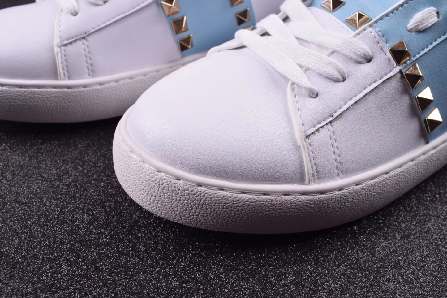 Valentino Bianche&Azzurre Rockstud