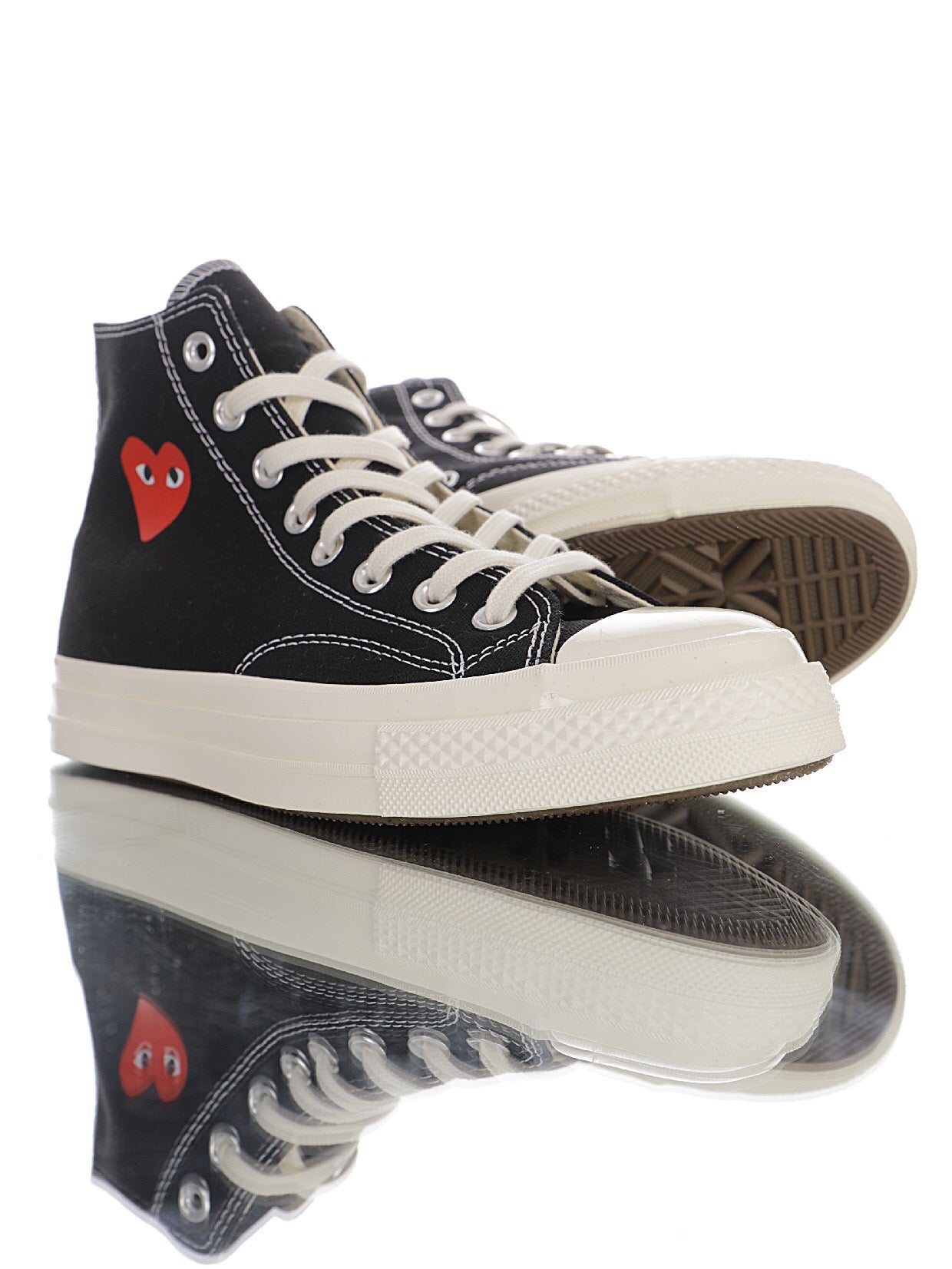 Converse x Comme des Garçons PLAY Chuck 70