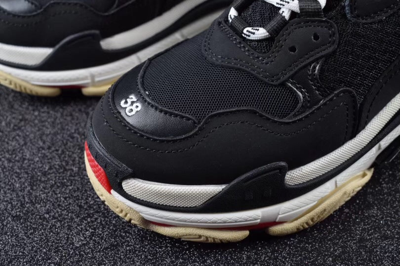 Balenciaga Triple S Black&White