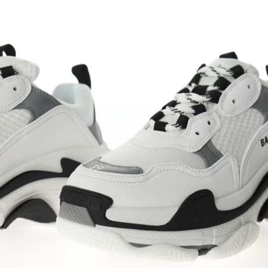 Balenciaga Triple S 4