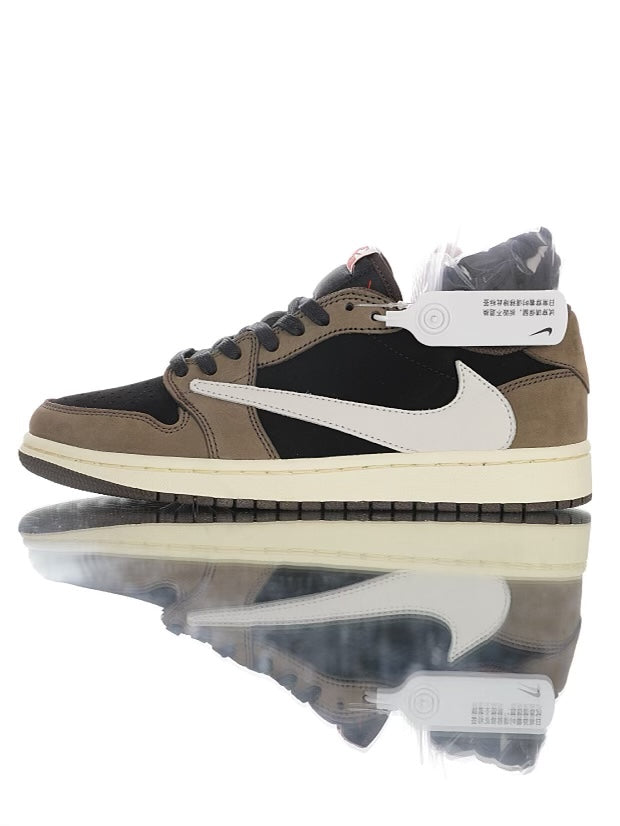 Air Jordan 1 Retro Low OG SP Travis Scott
