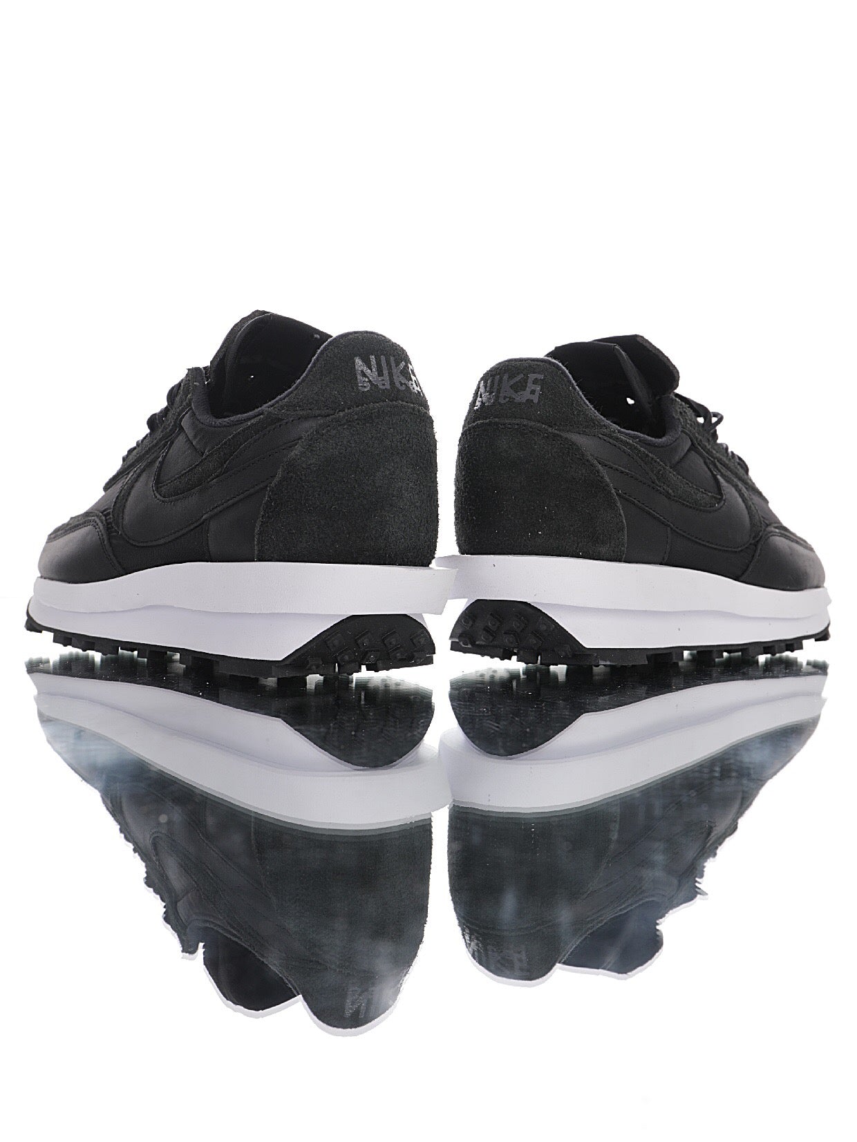 Nike LD Waffle sacai Black Nylon