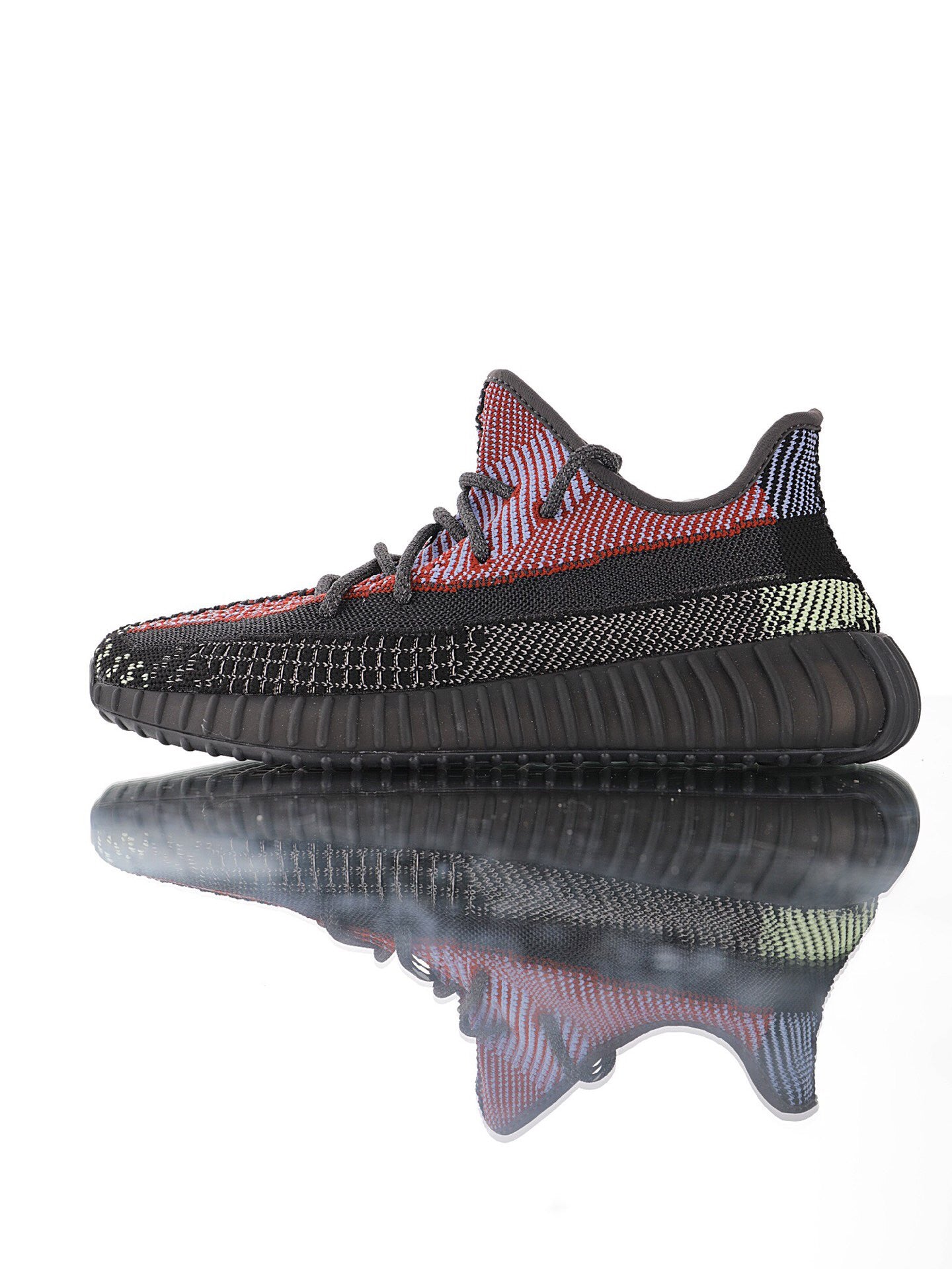 Yeezy Boost 350 V2 Yecheil