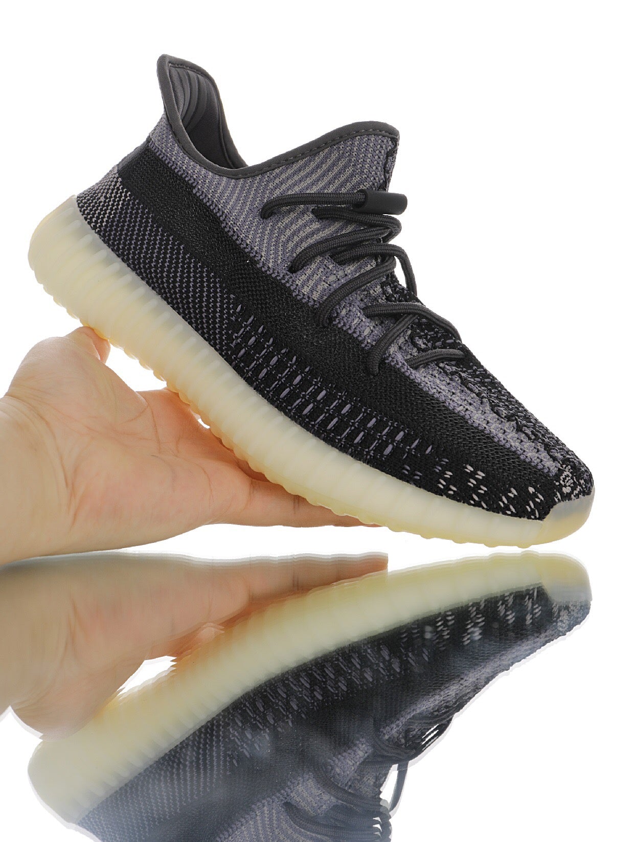 Yeezy Boost 350 V2 Carbon