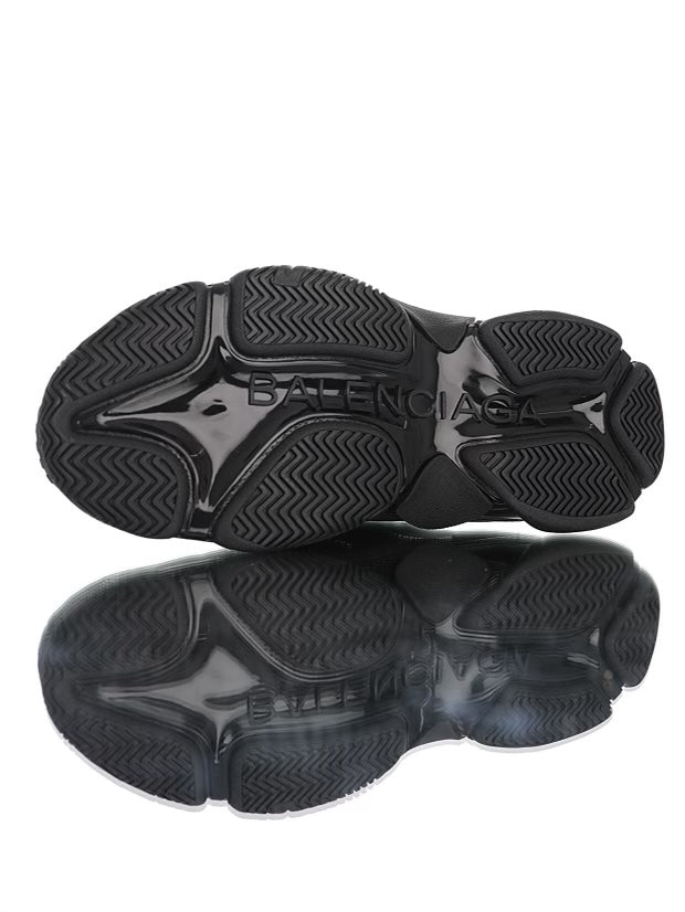 Balenciaga Triple S Words ‘Balenciaga’