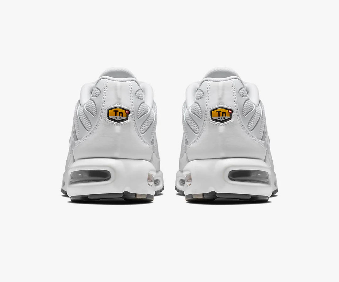 NIKE TN AIR MAX PLUS