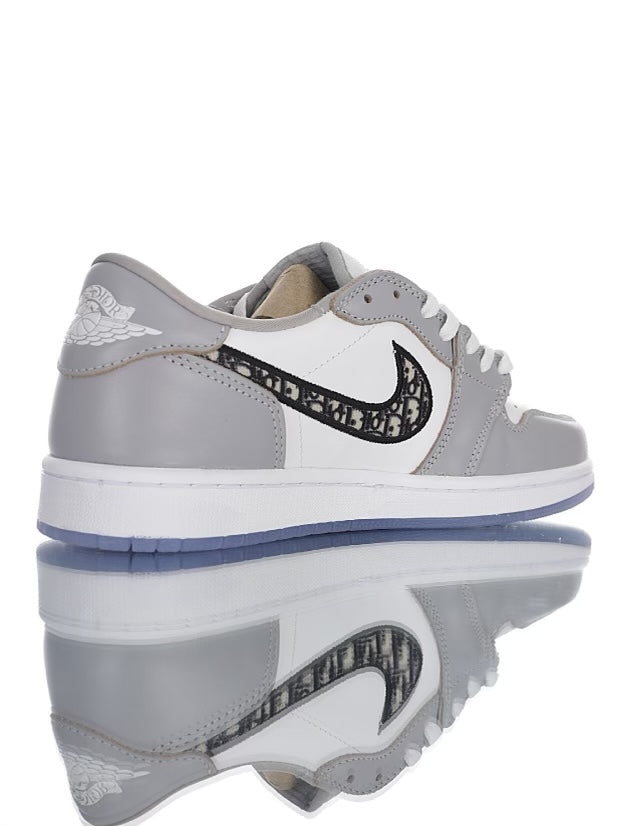 Air jordan low X Dior