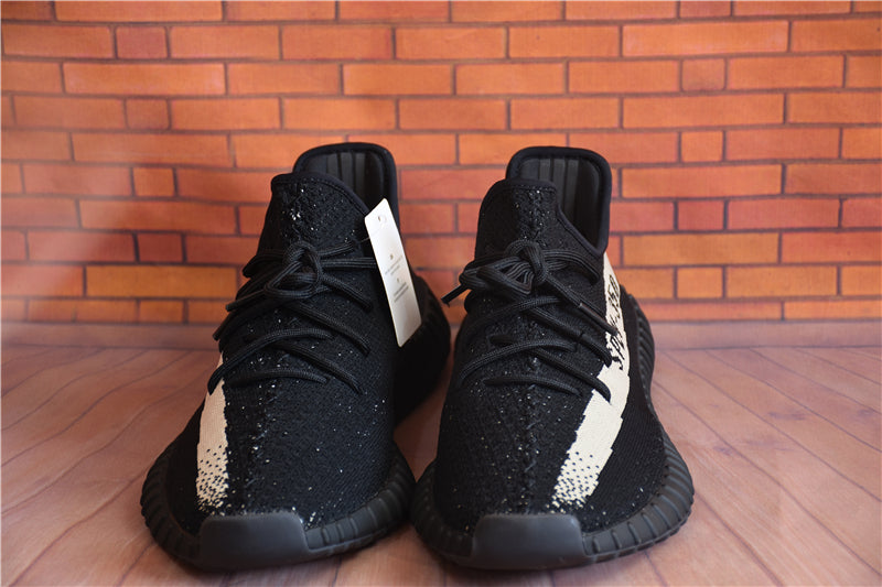 Yeezy Boost 350 V2 "Oreo"
