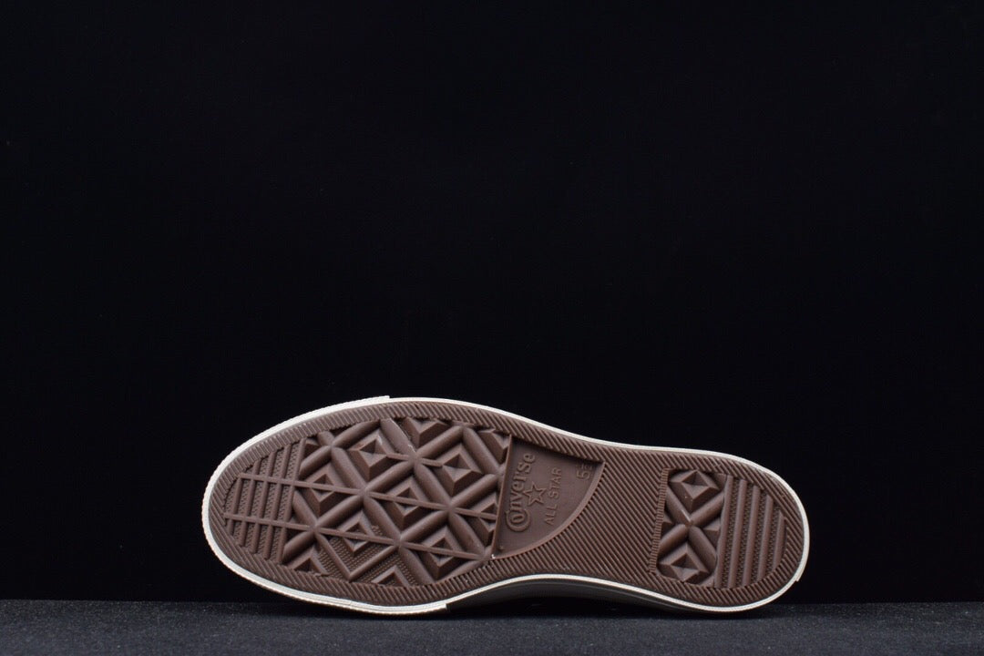 Converse x Comme des Garçons PLAY Chuck 70