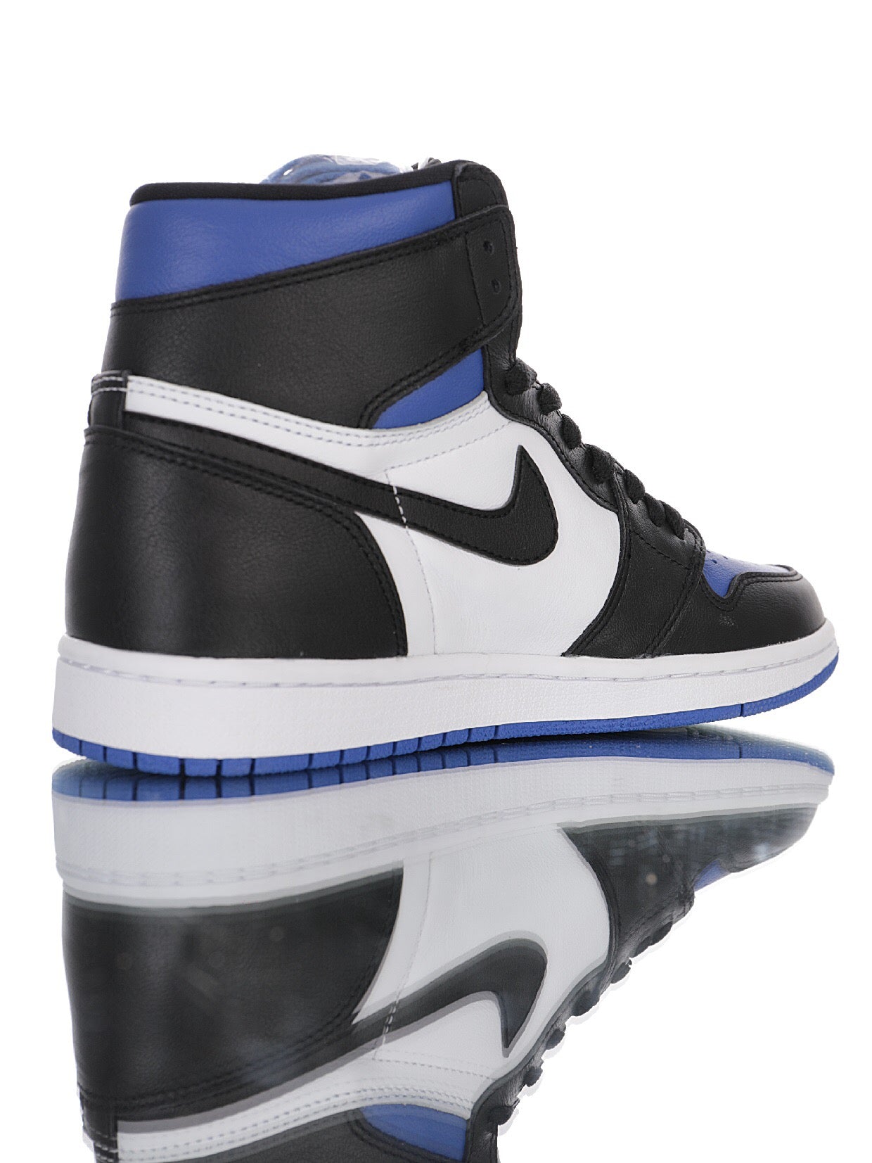 Air Jordan 1 Retro High Royal Toe