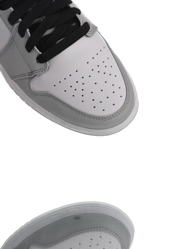 Air Jordan 1 Mid Light Smoke Grey