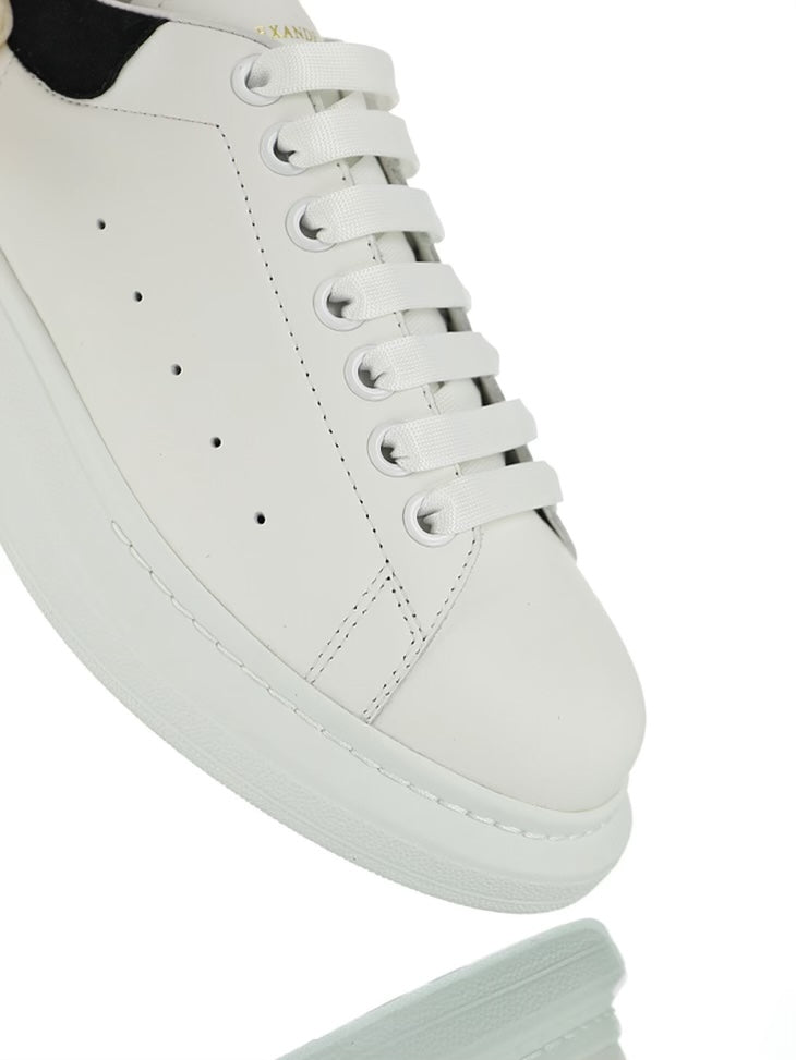 Alexander McQueen Classic