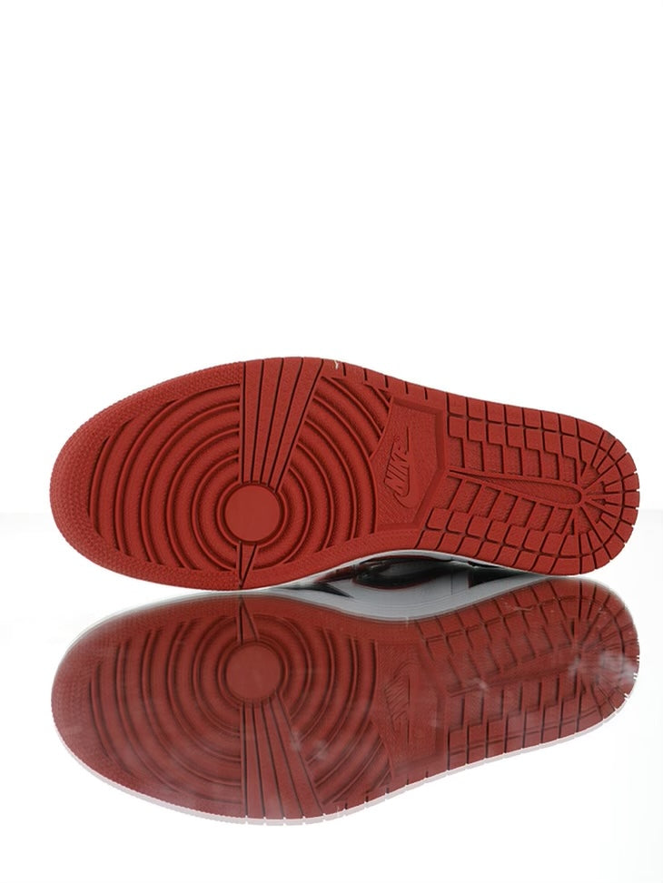 Air Jordan 1 Retro High Bloodline