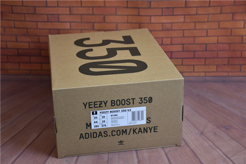 Yeezy Boost 350 V2 "Oreo"