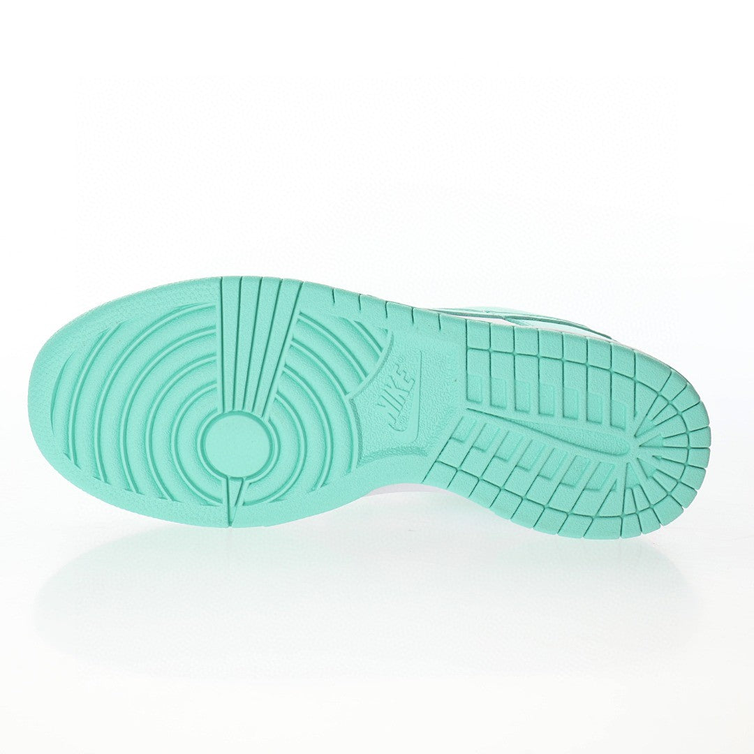 Nike Dunk Low 'Green Glow'