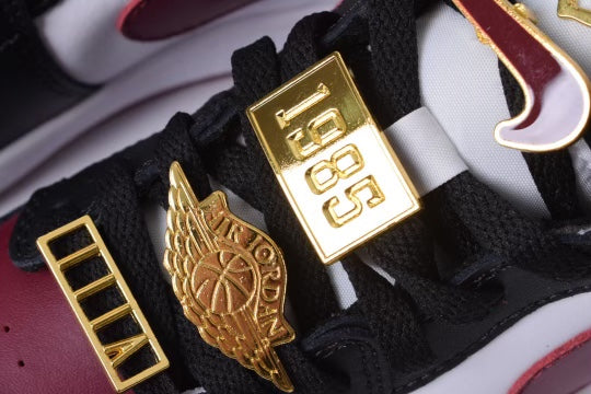 Air Jordan 1 Mid SE Black Dark Beetroot