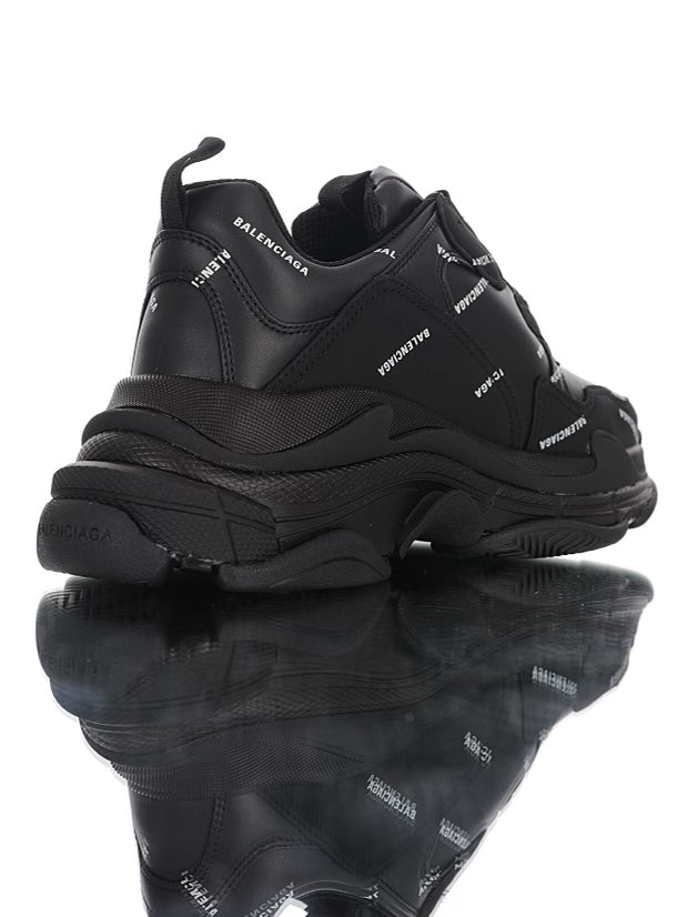 Balenciaga Triple S Words ‘Balenciaga’