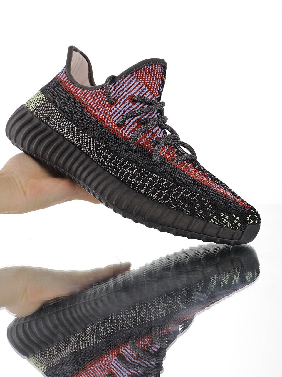 Yeezy Boost 350 V2 Yecheil