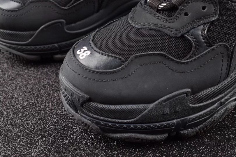 Balenciaga Triple S Total Black