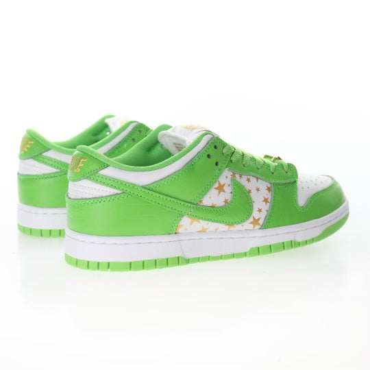 Nike SB Dunk Low Supreme Stars Mean Green
