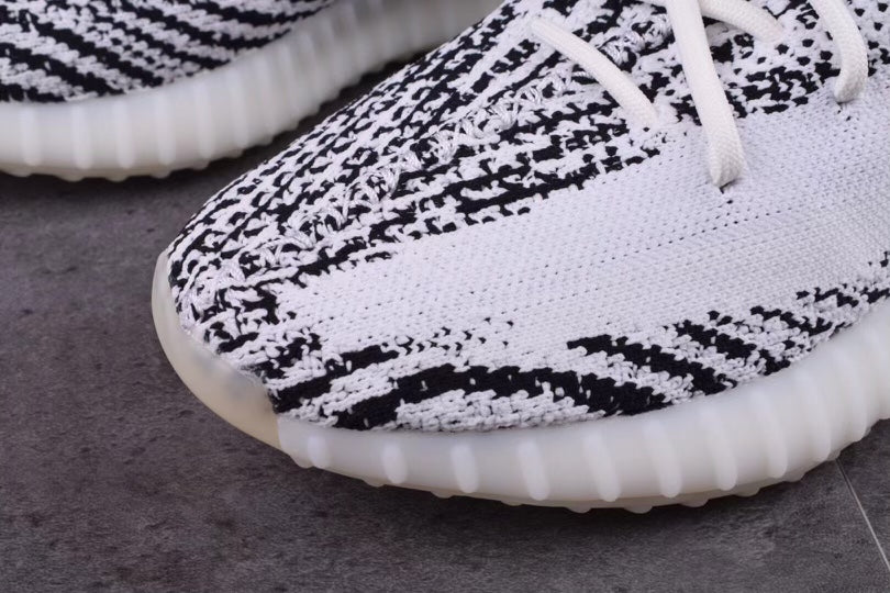 Yeezy Boost 350 V2 Zebra