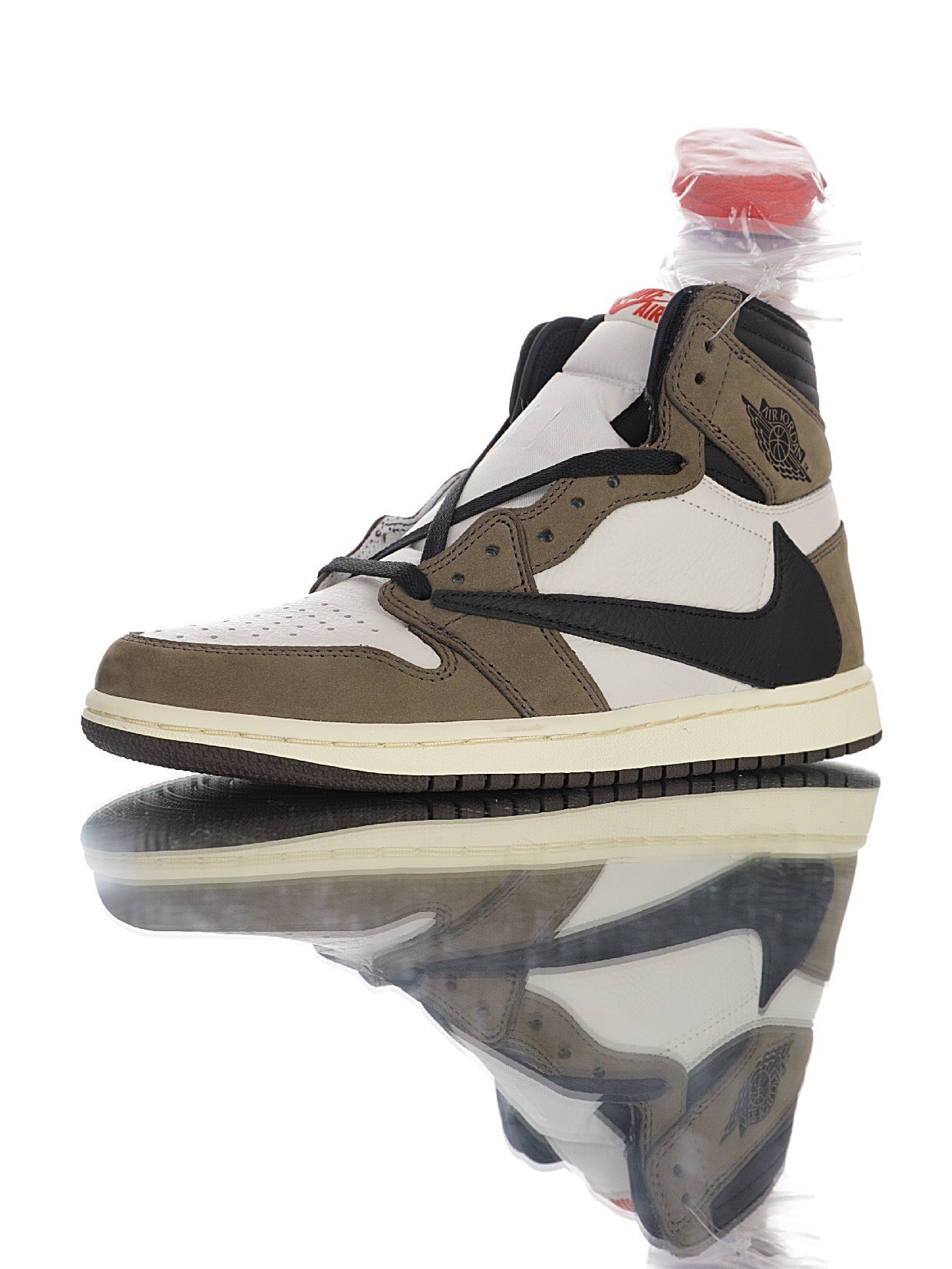 Air Jordan 1 high X Travis Scott
