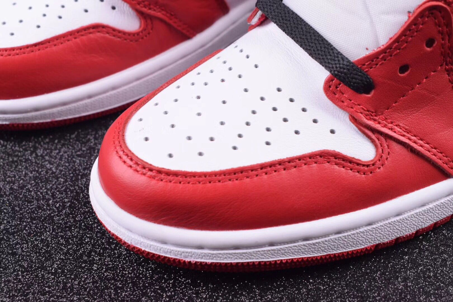 Air Jordan 1 Chicago