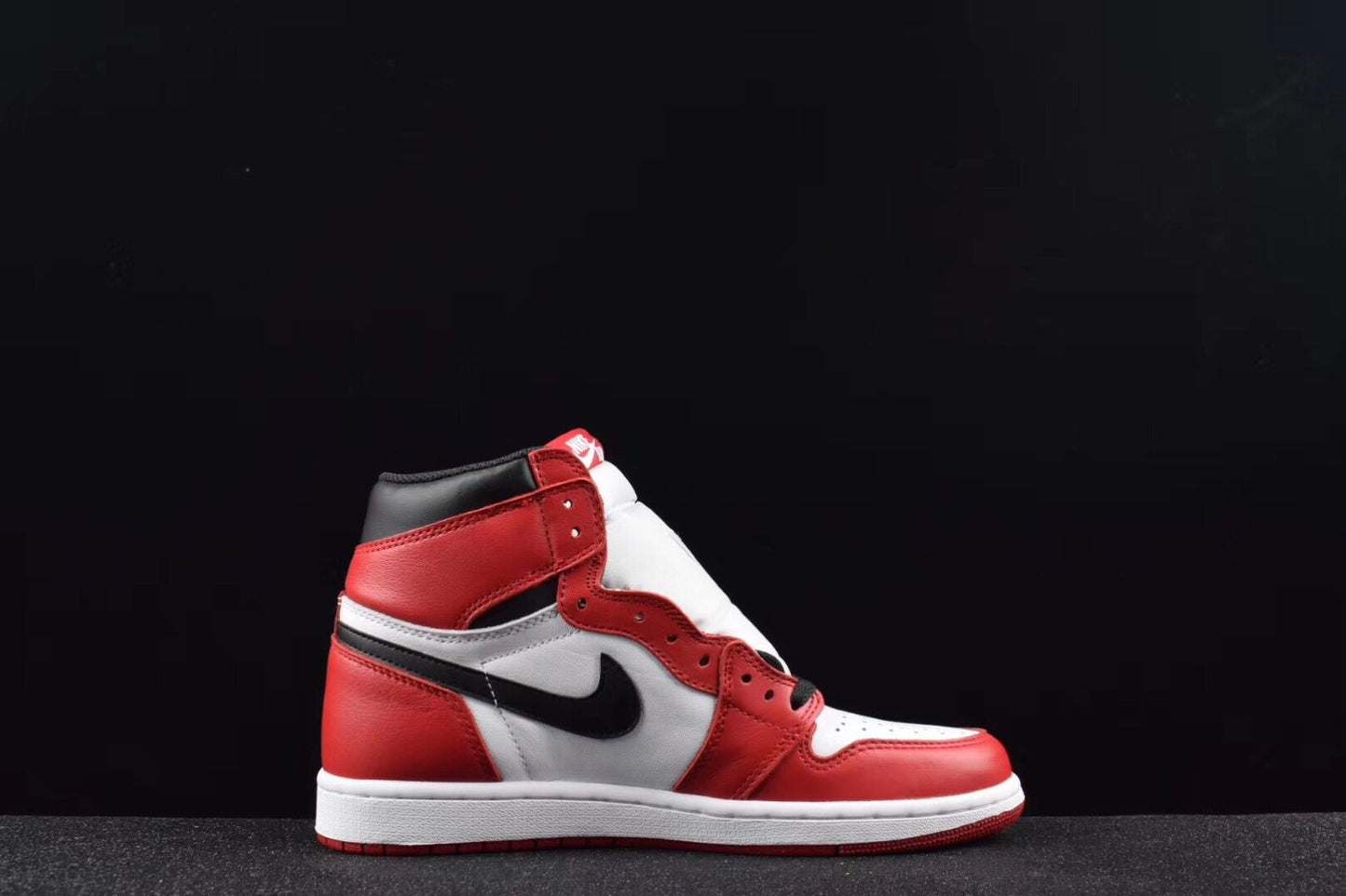 Air Jordan 1 Chicago